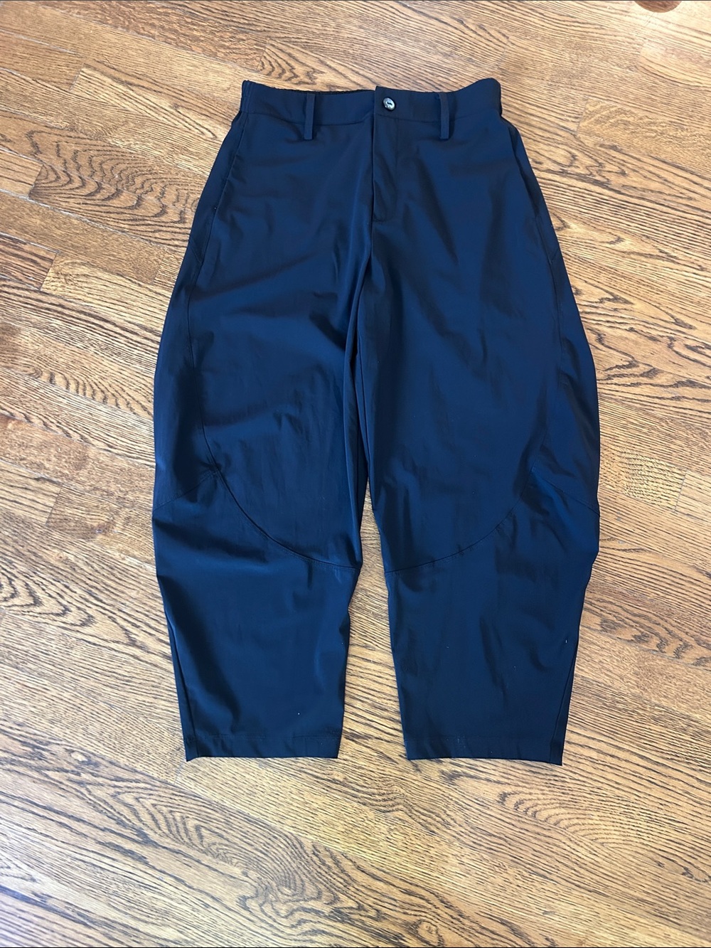 Ruti the petite wide-ish pant 6P in black